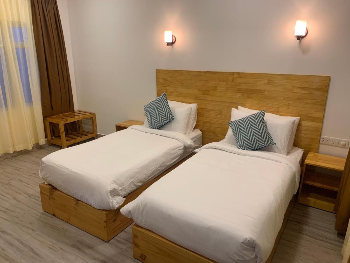Hotel Sky View By Relax Tours Dhangethi Exterior foto